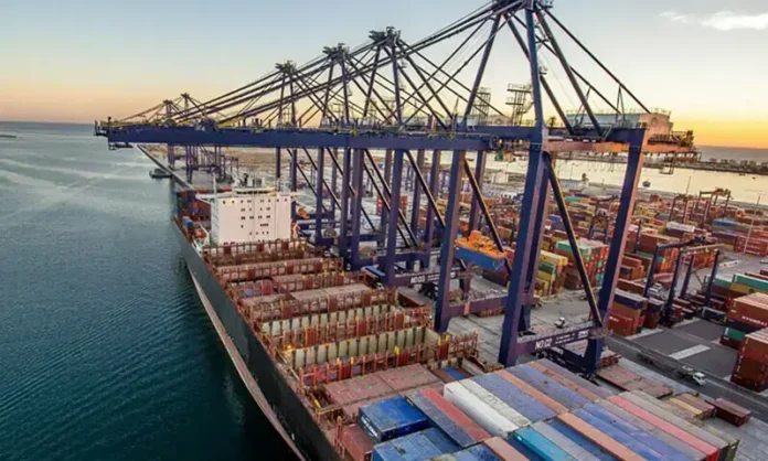 Karachi Port strengthens global maritime connectivity with record PLSCI score
