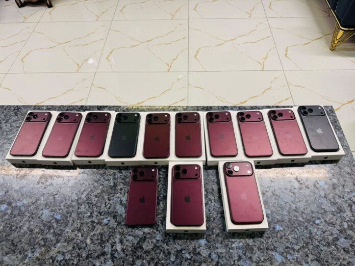 Pakistan Customs officials seize iPhone 18 Pro Max devices at Jinnah International Airport Karachi